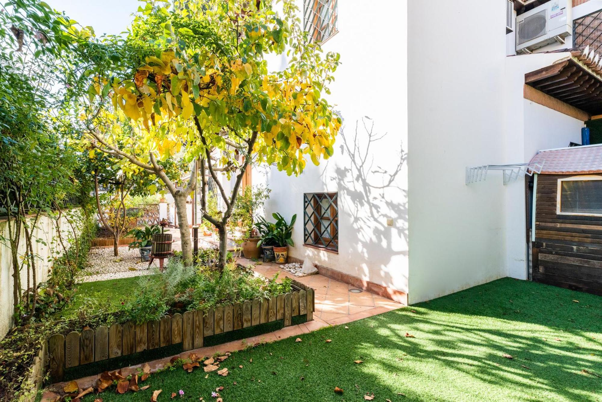 Comfort Breather - El Laurel Granada Bagian luar foto
